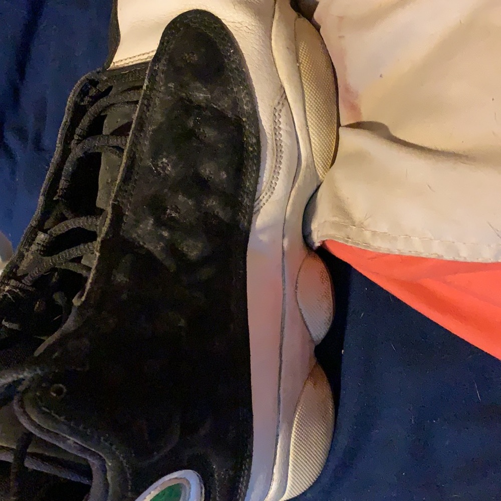 Jordan 13 - Picture 2 of 3